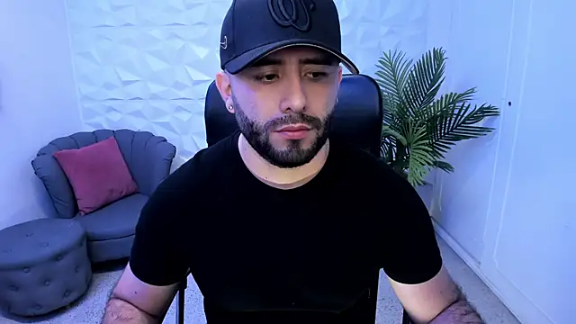 jhon bear03 online show from February 20, 2025, 11:20 am