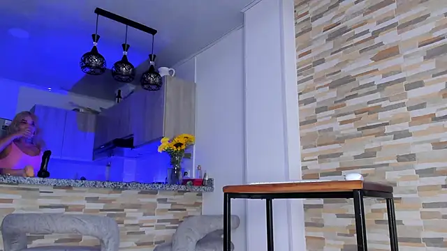 Snapshot of Vanesa_novvoa chatting on February 18, 2025, 11:08 pm Vanesa novvoa online show from February 18, 2025, 11:08 pm