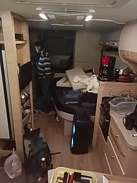 Ebinator666 online show from December 3, 2025, 2:52 am