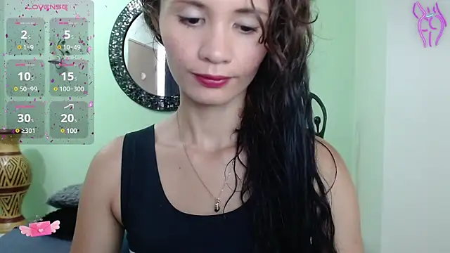 Sofia Franco  online show from December 30, 2024, 7:11 pm