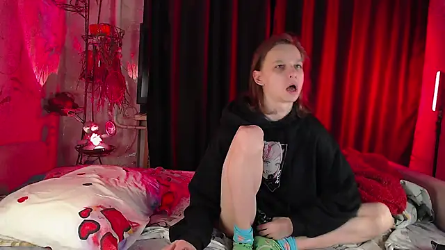 Snapshot of Frank_Fraer chatting on January 4, 2025, 6:30 pm Frank Fraer online show from January 4, 2025, 6:30 pm