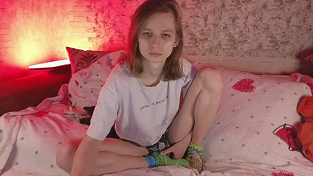 Snapshot of Frank_Fraer chatting on February 22, 2025, 7:58 pm Frank Fraer online show from February 22, 2025, 7:58 pm