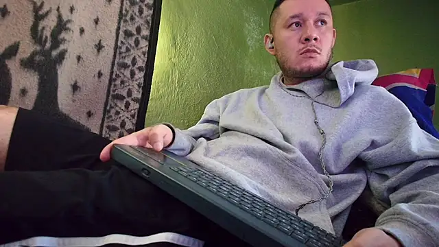 sweet cock28 online show from January 21, 2025, 3:43 pm