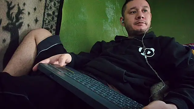 sweet cock28 online show from March 18, 2025, 3:42 pm