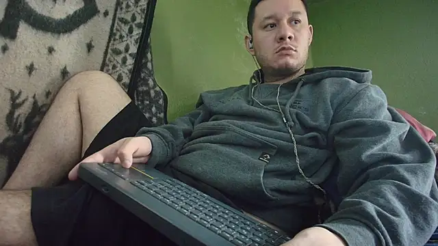 sweet cock28 online show from September 29, 2025, 3:28 pm