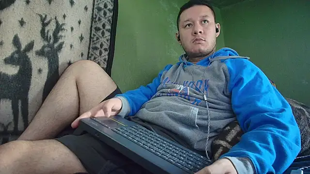 sweet cock28 online show from March 20, 2026, 3:17 pm