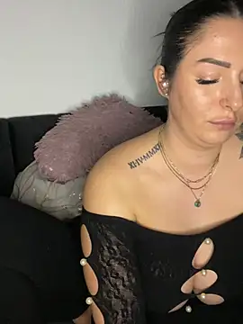 Mia-Bremer online show from March 31, 2026, 10:21 pm