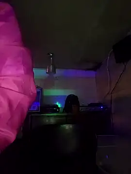 Snapshot of SeductionSilera chatting on January 26, 2025, 4:30 am SeductionSilera online show from January 26, 2025, 4:30 am