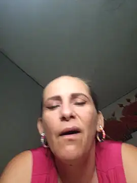 Snapshot of SeductionSilera chatting on February 6, 2025, 7:29 pm SeductionSilera online show from February 6, 2025, 7:29 pm