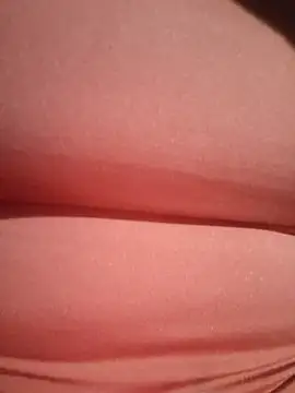 Snapshot of SeductionSilera chatting on October 27, 2025, 3:38 pm SeductionSilera online show from October 27, 2025, 3:38 pm