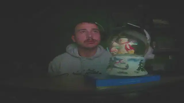 Snapshot of capoloveu chatting on February 20, 2025, 5:40 pm capoloveu online show from February 20, 2025, 5:40 pm