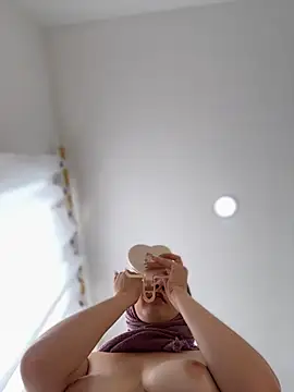 Snapshot of naughty__angel chatting on February 7, 2025, 2:47 pm naughty angel online show from February 7, 2025, 2:47 pm