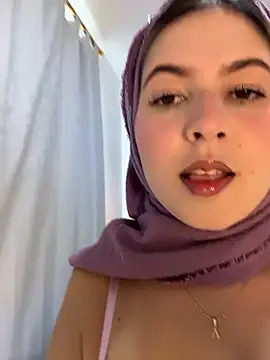 Snapshot of naughty__angel chatting on January 6, 2026, 11:47 am naughty angel online show from January 6, 2026, 11:47 am