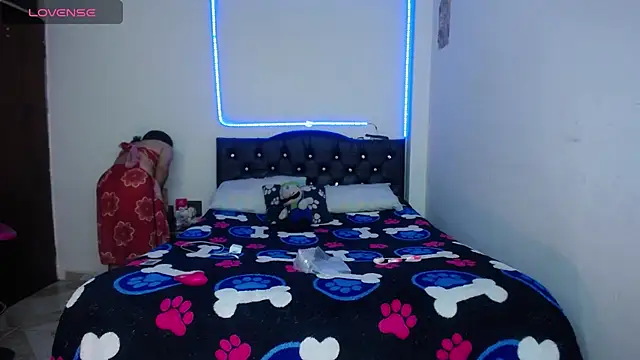 pinky violeta online show from February 15, 2026, 10:28 pm