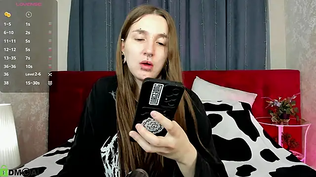 Pink diablo online show from October 10, 2025, 2:32 am