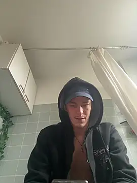 Toyjungee online show from December 24, 2024, 1:06 pm