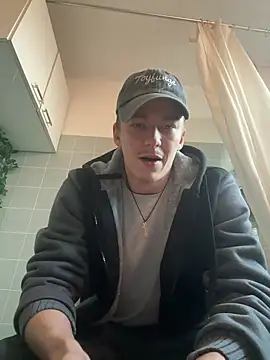 Toyjungee online show from December 26, 2024, 3:10 pm