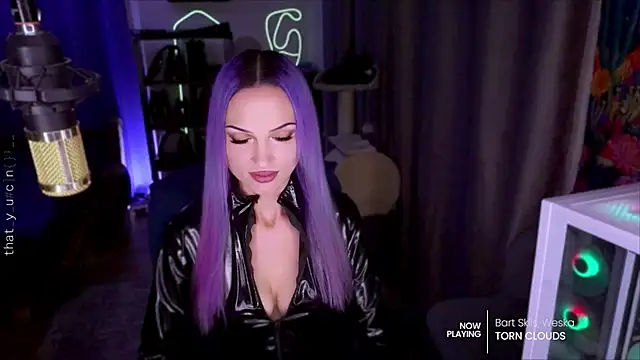 ml milana online show from September 19, 2025, 4:40 pm