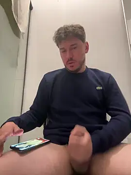 guaposexyh0t online show from May 13, 2026, 4:32 am