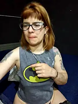 Snapshot of Carlafoxxx chatting on October 2, 2025, 1:29 pm Carlafoxxx online show from October 2, 2025, 1:29 pm