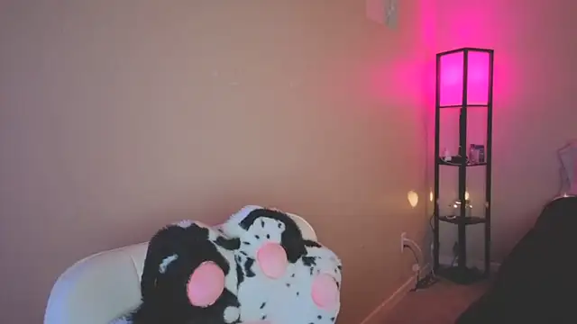 kimmiakiss22 online show from February 15, 2025, 12:59 am