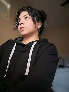 kimmiakiss22 online show from March 7, 2025, 12:48 am