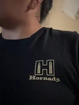 kimmiakiss22 online show from March 12, 2025, 7:38 pm