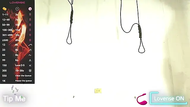 dangerouslyhot online show from October 13, 2025, 11:21 am