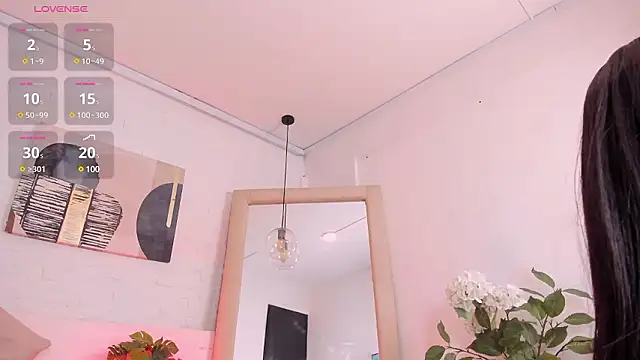 amatiista 12 online show from December 4, 2024, 8:40 pm