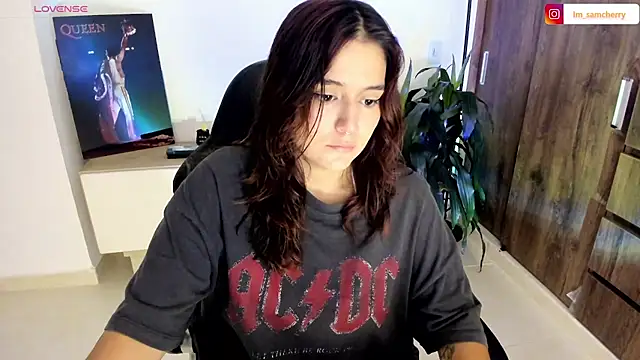 samantha cherry online show from September 25, 2025, 1:04 pm