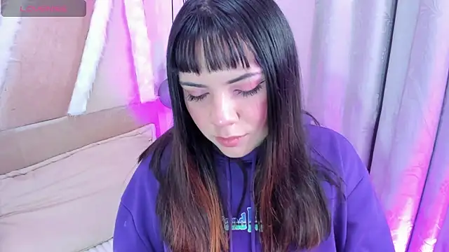 xhinata hyugax online show from November 26, 2025, 10:44 pm