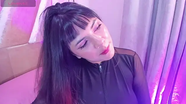 xhinata hyugax online show from December 3, 2025, 11:36 pm