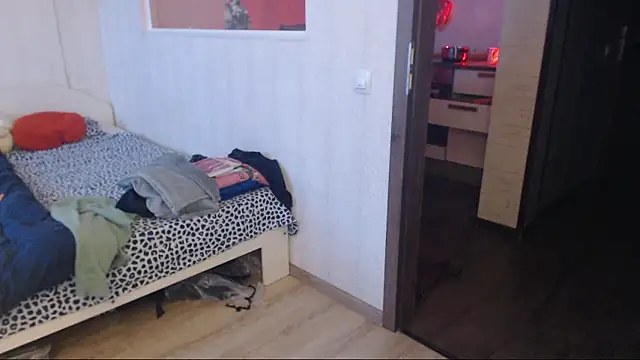 amanda kiss kiss online show from December 29, 2024, 12:12 pm