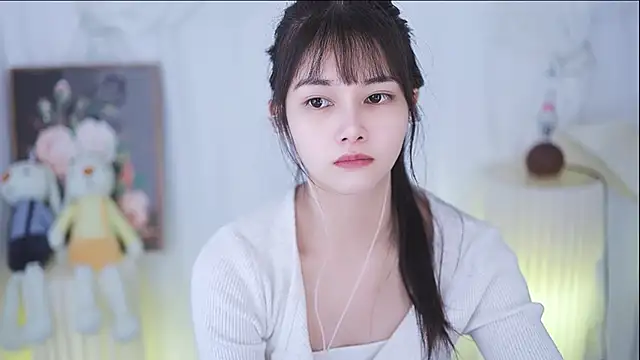 Judy520 online show from February 25, 2025, 4:24 am