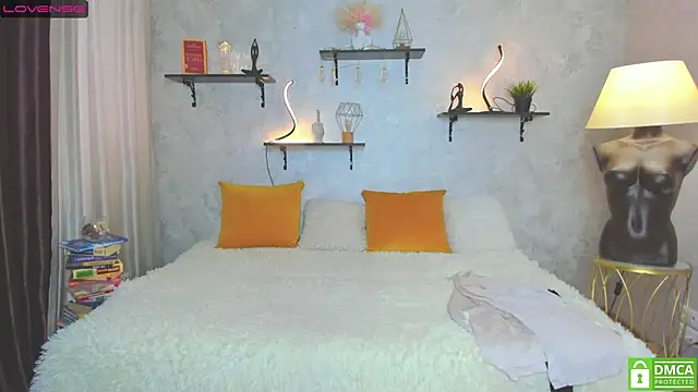 StripBianka online show from January 24, 2025, 6:35 am