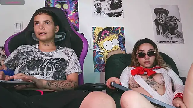 Snapshot of IM_MAYA chatting on December 19, 2024, 2:01 am IM MAYA online show from December 19, 2024, 2:01 am