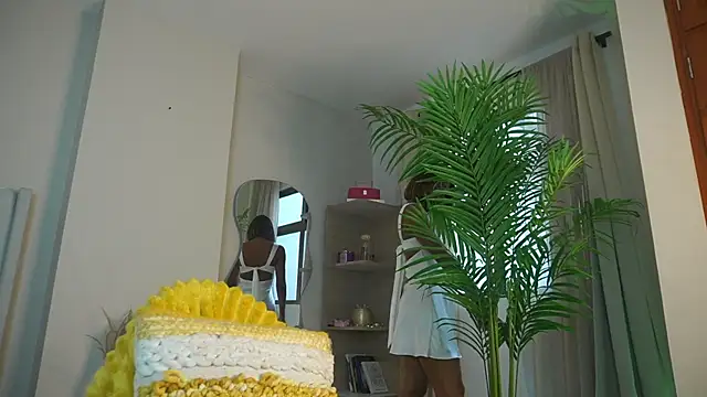 astreaharmonia online show from November 26, 2025, 8:10 pm