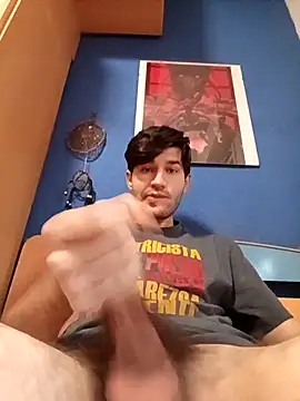 Snapshot of Esti02 chatting on November 1, 2025, 8:16 am Esti02 online show from November 1, 2025, 8:16 am