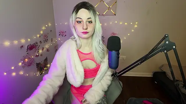 Starr1123 online show from February 6, 2026, 11:30 pm