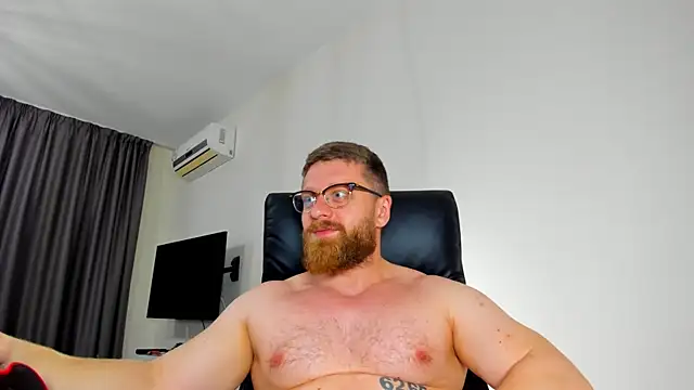 Snapshot of Findom_guy chatting on May 13, 2026, 3:20 pm Findom guy online show from May 13, 2026, 3:20 pm