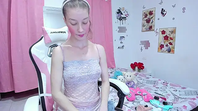 Snapshot of MiiaVolkova chatting on January 12, 2025, 2:56 am MiiaVolkova online show from January 12, 2025, 2:56 am