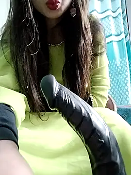 Noor Darliing online show from February 5, 2025, 3:09 pm