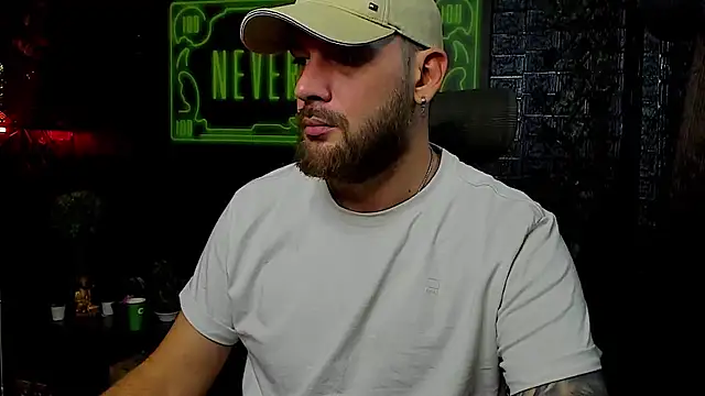 LexXHardy online show from October 13, 2025, 11:43 am