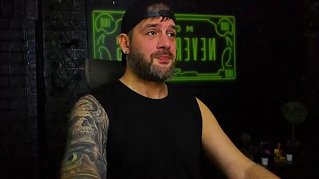 LexXHardy online show from November 13, 2025, 8:02 am