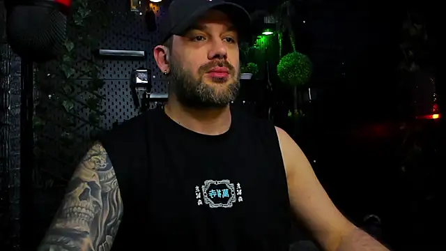 LexXHardy online show from April 10, 2026, 2:33 pm