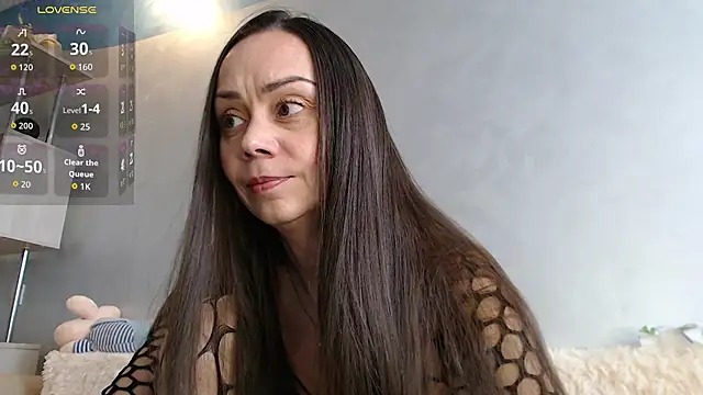 Snapshot of Fire_Sally chatting on May 5, 2026, 10:34 am Fire Sally online show from May 5, 2026, 10:34 am