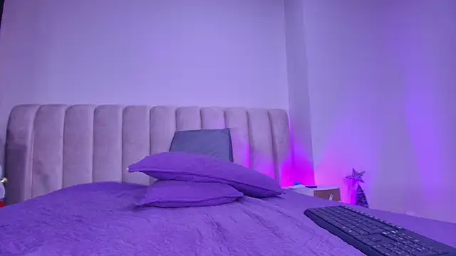  sex mia online show from January 6, 2026, 7:28 pm