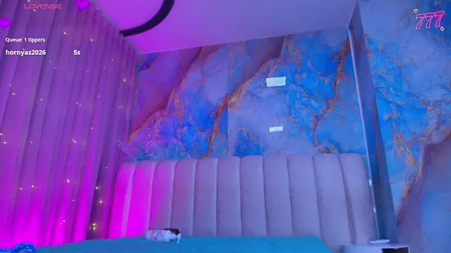  sex mia online show from July 3, 2026, 7:20 pm