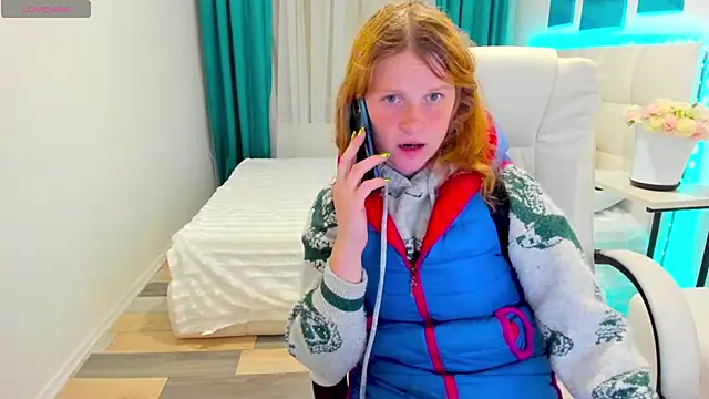 Kathlyn  Heath online show from October 1, 2025, 6:47 pm