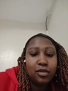NIKKIE LOVE online show from May 19, 2026, 2:07 am